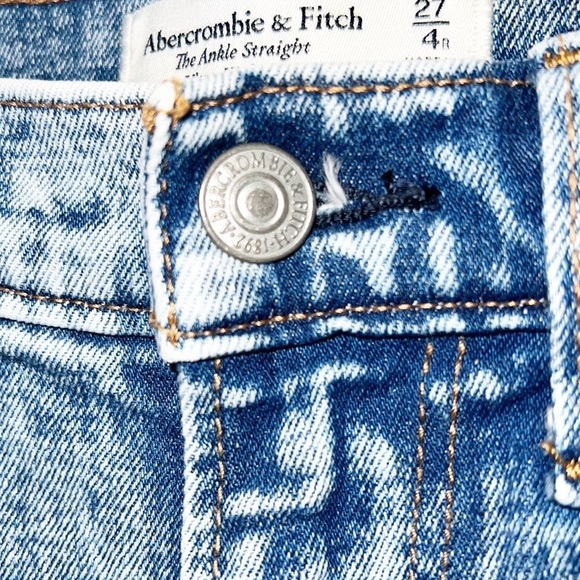 Abercrombie & Fitch The Ankle Straight Ultra High Rise Acid Wash Colorblock Jean - Picture 5 of 10